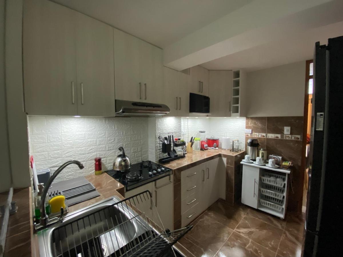 Residencial Chávez Concha / Apartamento
